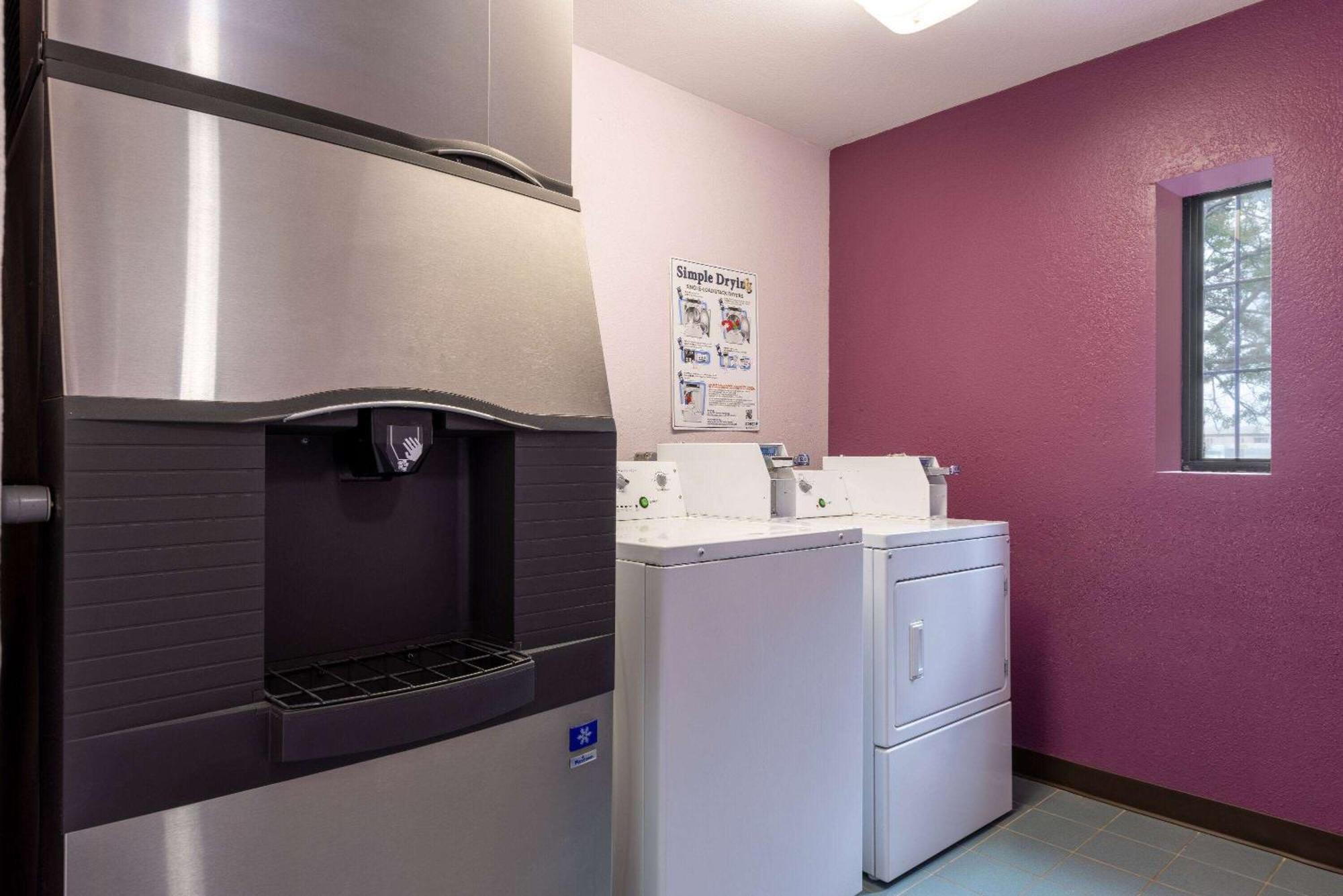 La Quinta Inn By Wyndham Kansas City Lenexa Zewnętrze zdjęcie