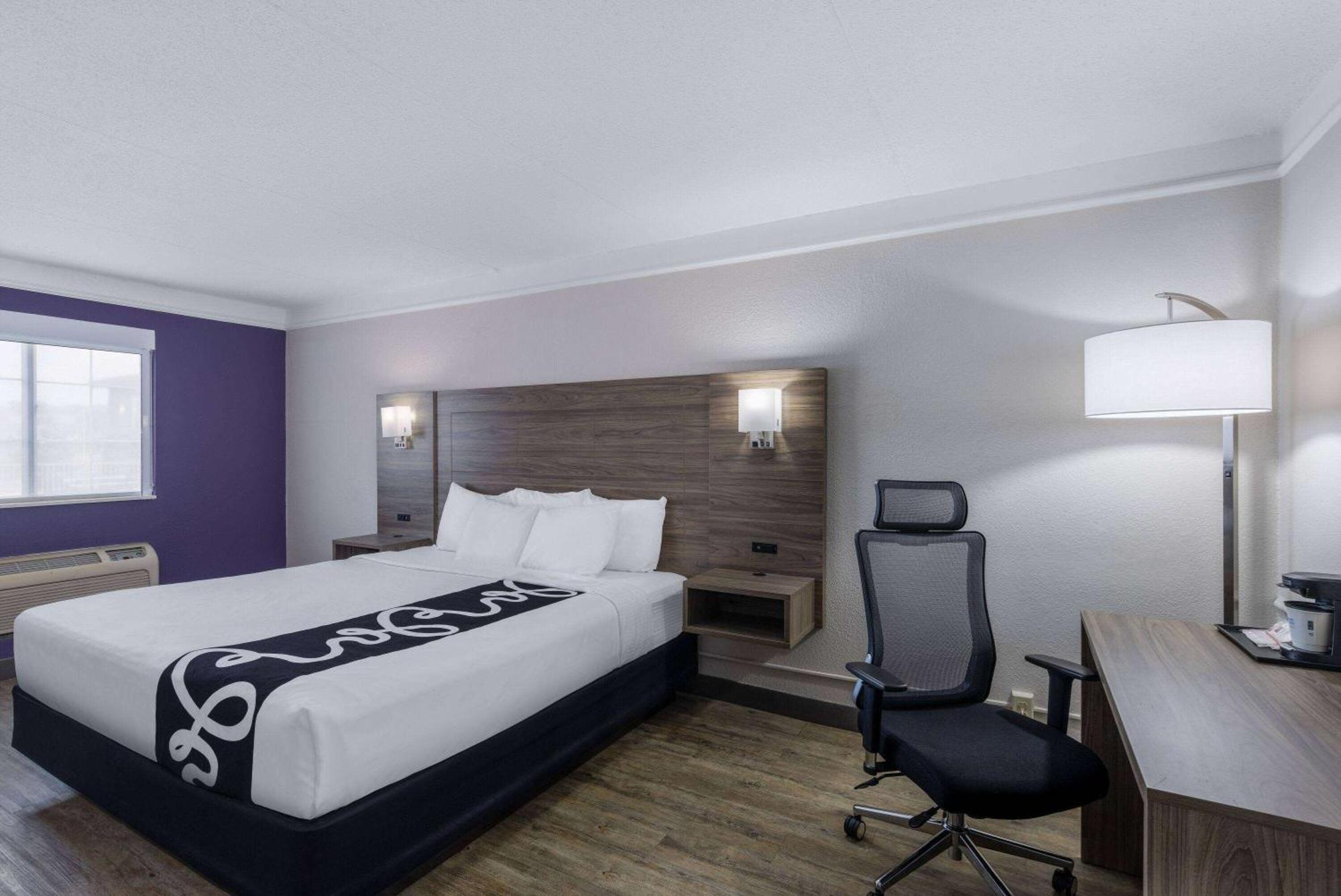 La Quinta Inn By Wyndham Kansas City Lenexa Zewnętrze zdjęcie