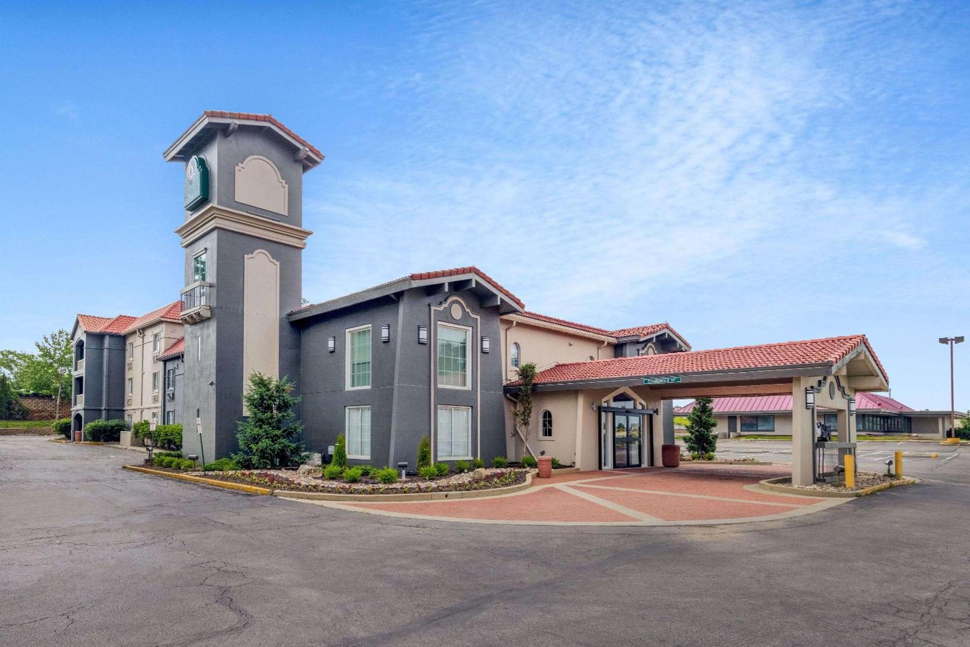 La Quinta Inn By Wyndham Kansas City Lenexa Zewnętrze zdjęcie